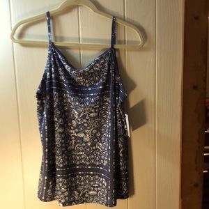 Sonoma M blue & white top